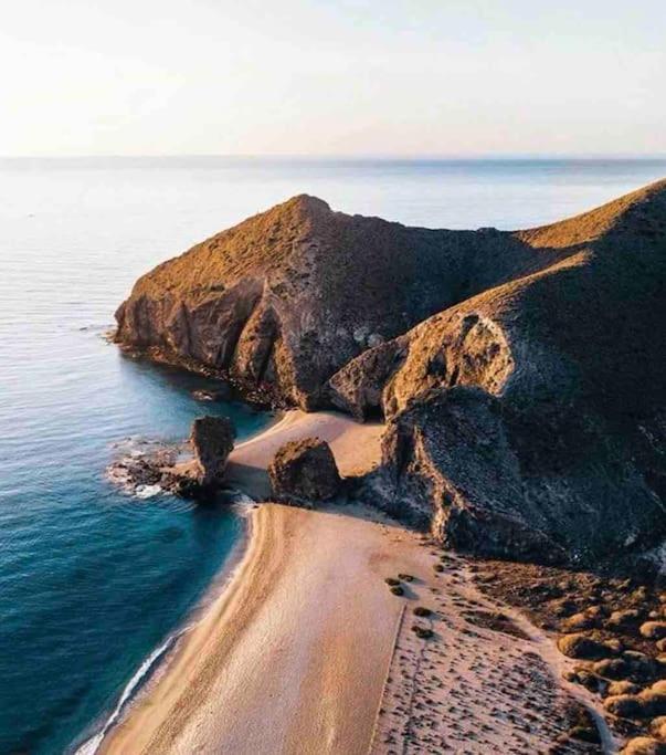 Apartamento El Playaiso De Aguamarga Agua Amarga  Exterior foto
